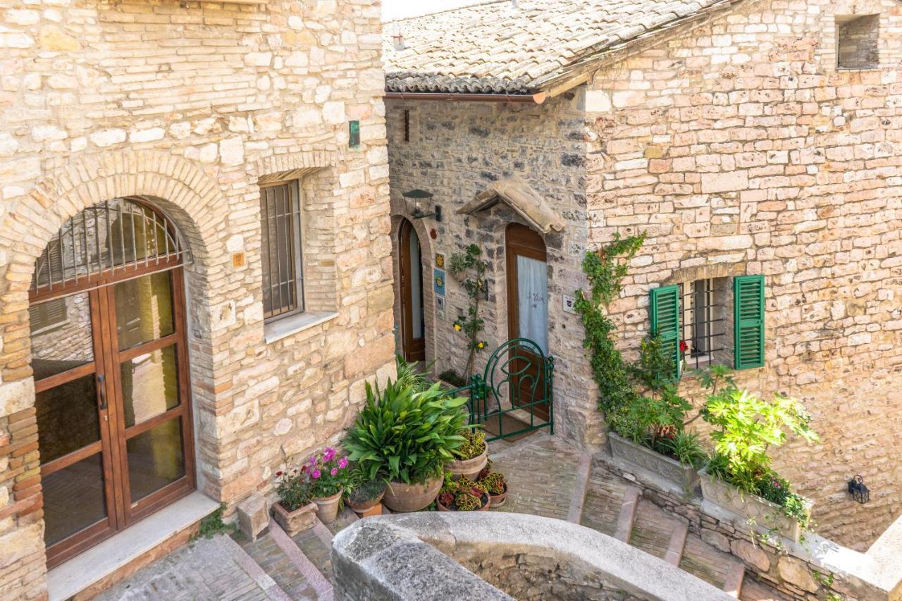 Hotel La Viola di Assisi Esterno foto