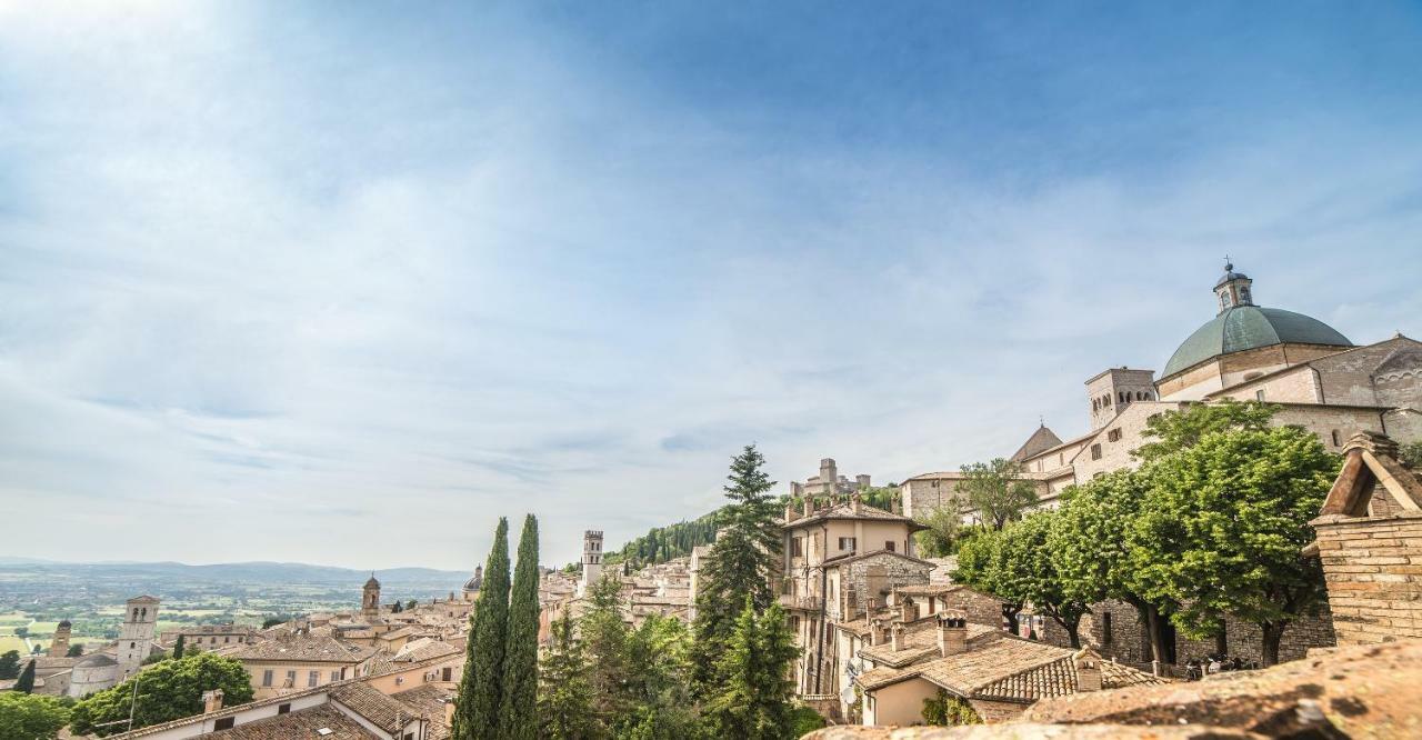 Hotel La Viola di Assisi Esterno foto